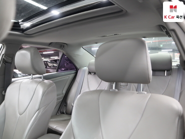 2010 - toyota camry