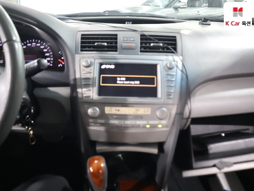 2010 - toyota camry