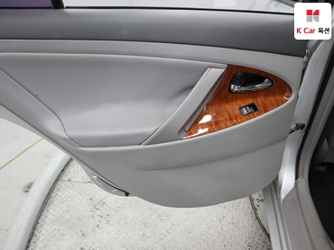 2010 - toyota camry