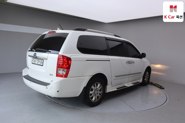 2013 - kia carnival