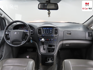 2021 - hyundai grand starex