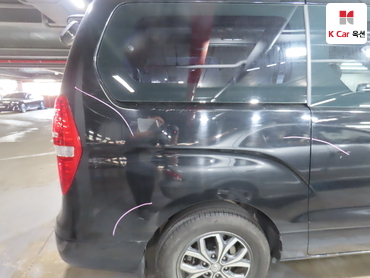 2021 - hyundai grand starex