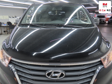 2021 - hyundai grand starex