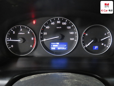 2021 - hyundai grand starex