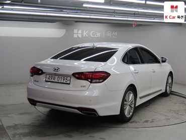 2017 - hyundai aslan