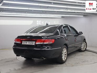 2009 - hyundai grandeur