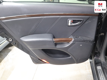 2009 - hyundai grandeur