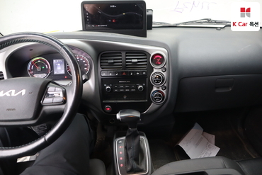 2022 - kia bongo iii