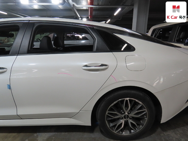2021 - kia k5