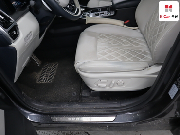 2023 - kia sorento