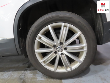 2013 - volkswagen tiguan