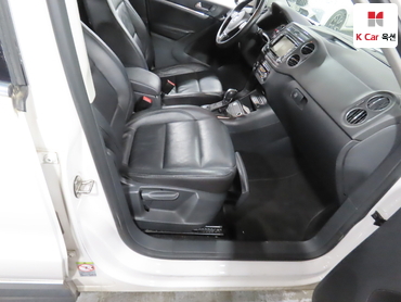 2013 - volkswagen tiguan