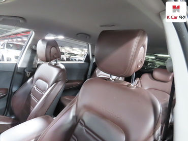 2016 - hyundai max cruze