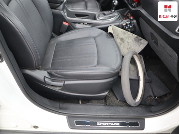 2012 - kia sportage