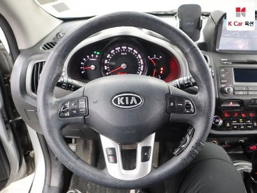 2012 - kia sportage