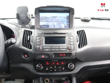 2012 - kia sportage
