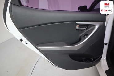 2013 - hyundai avante