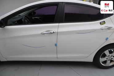 2013 - hyundai avante