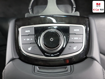 2011 - hyundai grandeur
