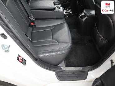 2011 - hyundai grandeur