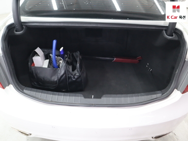 2011 - hyundai grandeur