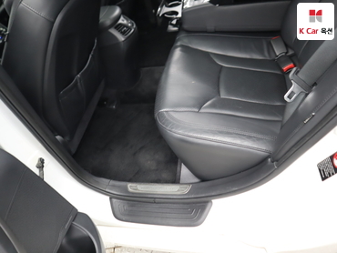 2011 - hyundai grandeur