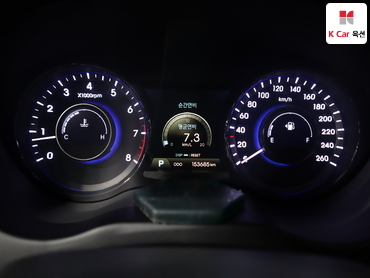 2011 - hyundai grandeur
