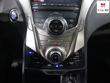 2011 - hyundai grandeur