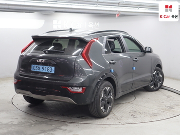 2023 - kia niro
