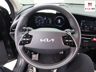 2023 - kia niro
