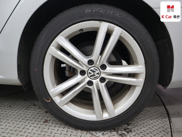 2013 - volkswagen passat