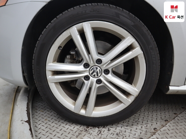 2013 - volkswagen passat