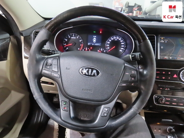 2013 - kia k7