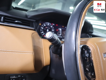 2019 - land rover range rover