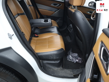 2019 - land rover range rover