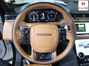 2019 - land rover range rover