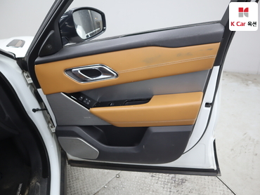2019 - land rover range rover