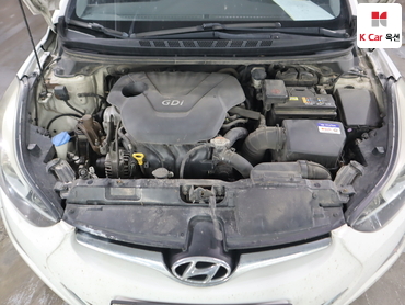 2014 - hyundai avante