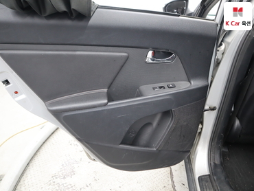2012 - kia sportage