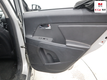 2012 - kia sportage