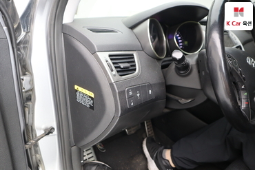 2013 - hyundai avante