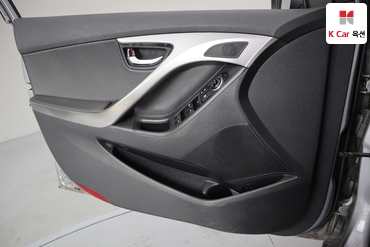 2013 - hyundai avante