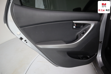 2013 - hyundai avante