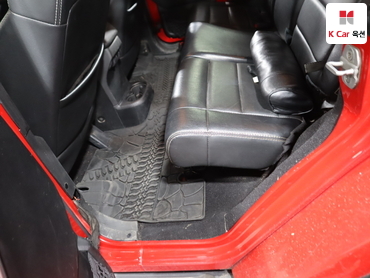 2012 - jeep wrangler