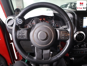 2012 - jeep wrangler
