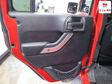 2012 - jeep wrangler