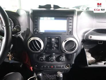 2012 - jeep wrangler