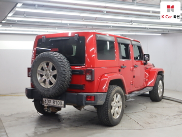 2012 - jeep wrangler