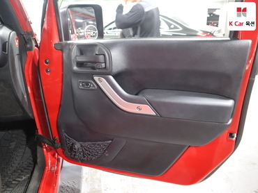 2012 - jeep wrangler