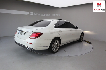 2019 - mercedes-benz e220d